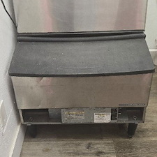 H2O-Technologies-recently-solidified-its-standing-as-the-premier-provider-of-commercial-water-solutions-by-completing-a-comprehensive-water-filtration-and-ice-machine-installation-at-Lucky-Dough-Pizza-in-Pensacola-FL 1